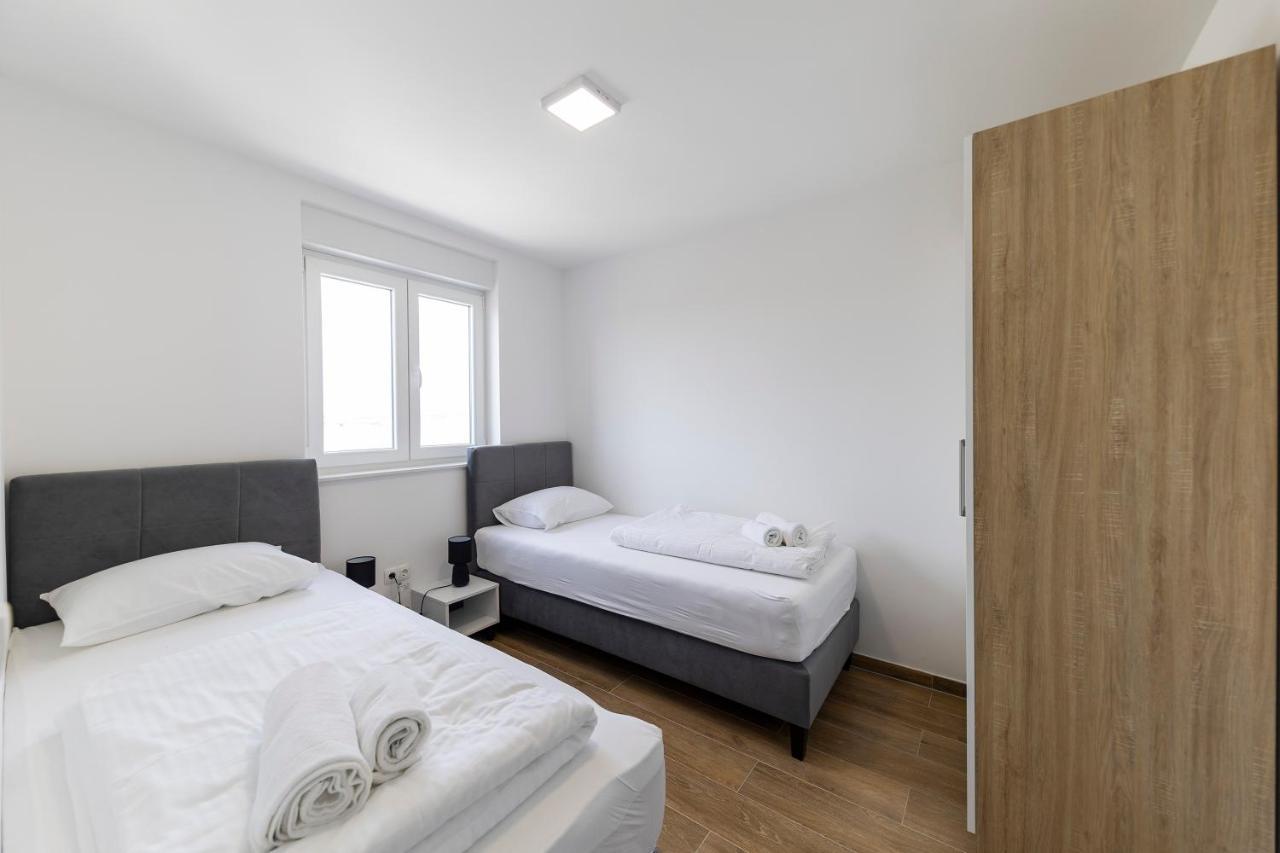 Ferienwohnung Golden Nin Exterior foto