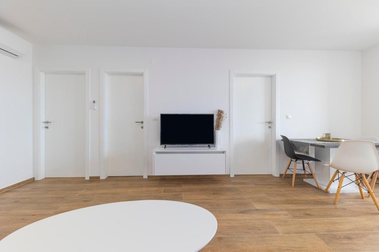 Ferienwohnung Golden Nin Exterior foto